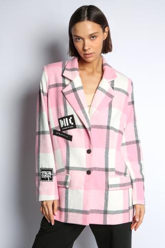 Пиджак с нашивками розовый Woman