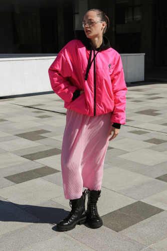 Куртка с капюшоном розовая