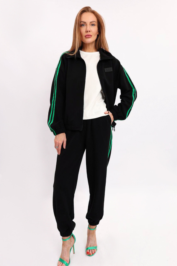 Толстовка на молнии черная