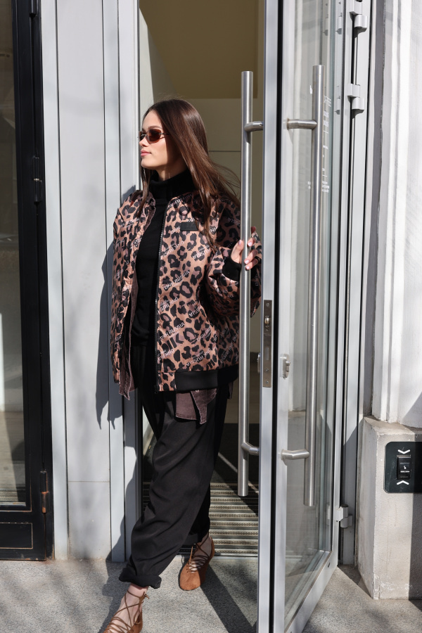 Бомбер Городской хищник